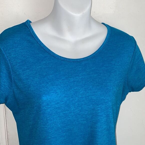 THE NORTH FACE Turquoise Open Back T-Shirt-S - Picture 2 of 8
